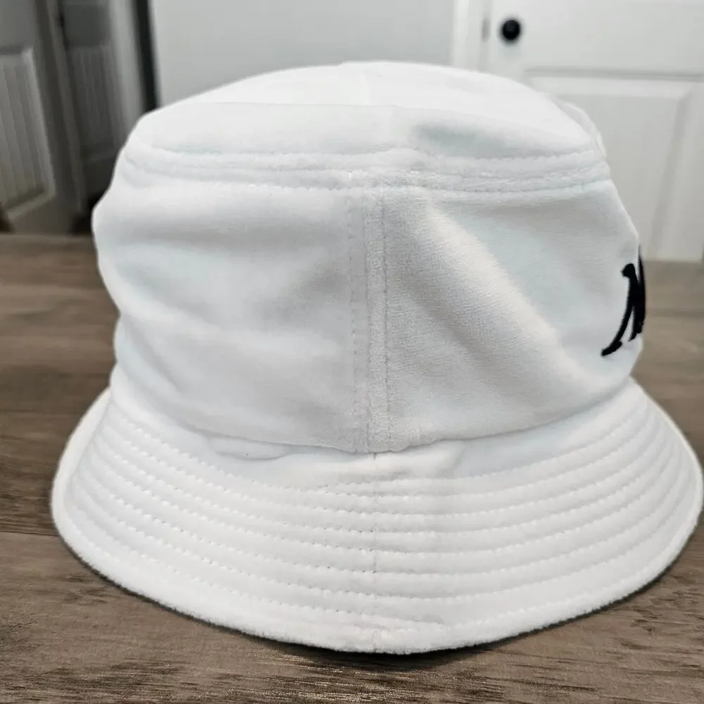 Vintage Michigan Wolverines Bucket Hat 90s White Black Go Blue Soft Fleece UM